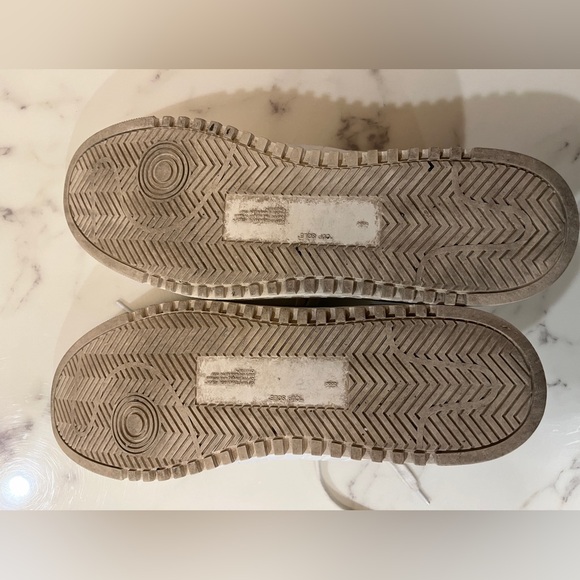Off White Mens Croc Leather Sneakers - Picture 6 of 10